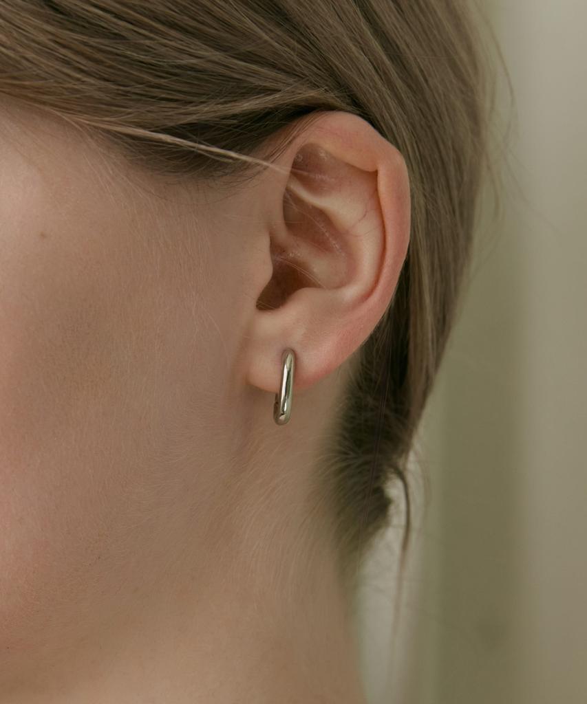 Dmoment Sophia Daily One-Touch Earrings (Rhodium Plated)