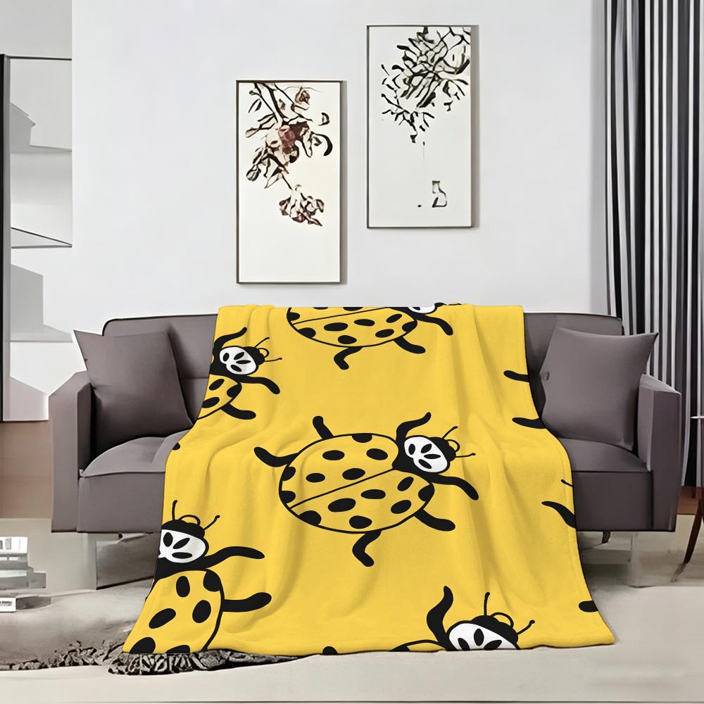 Artistic Pattern L-LadybugS Throw Lightweight 240g Flannel Blanket Soft Skin-friendly for Summer Cooling