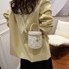 Fashion niche messenger bag texture rhombus portable bucket bag retro versatile small bag women's 2024 summer new