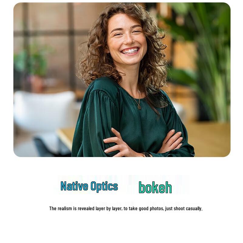 Hikvision 4K Live Streaming Camera with 8x Zoom and Remote (U168RZ)