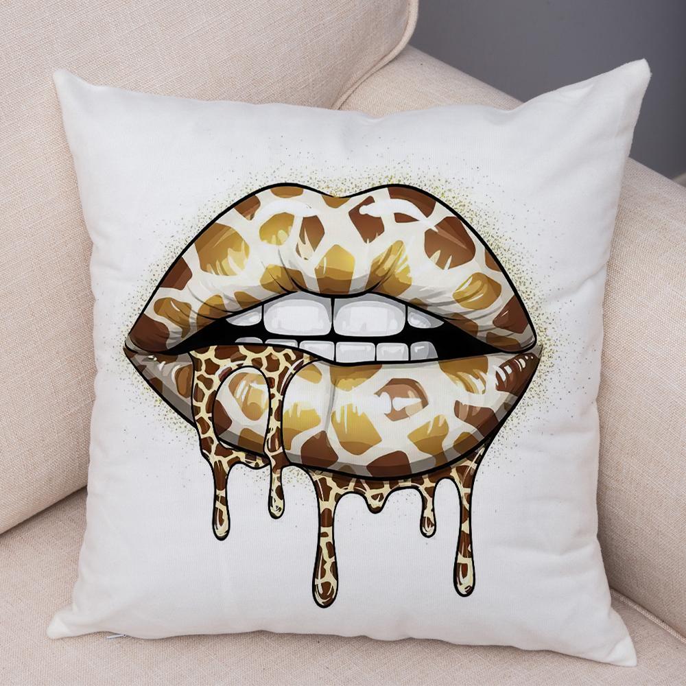 Bold Lip Art Pillowcase Double Print Leopard Pattern Cushion Cover Soft Plush Vibrant Design Pillow Case for Sofa Home Car