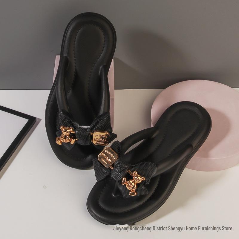 

Тапочки из ЭВА с толстой подошвой и мягкой текстурой, популярные шлепанцы с изображением медведя-бабочки. 40-41 чёрный