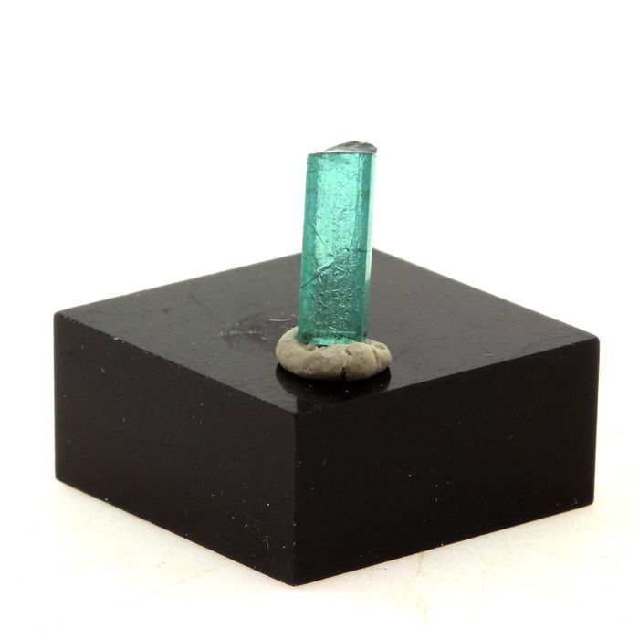 Pierres et Minéraux. Tourmaline Indicolite. 1.18 ct. Dara-e-Pech, Kunar, Afghanistan.