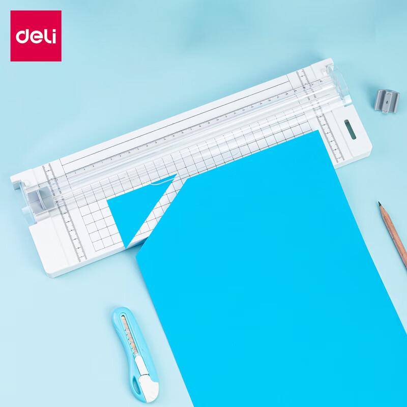 Deli Mini A4 Portable Manual Paper Trimmer