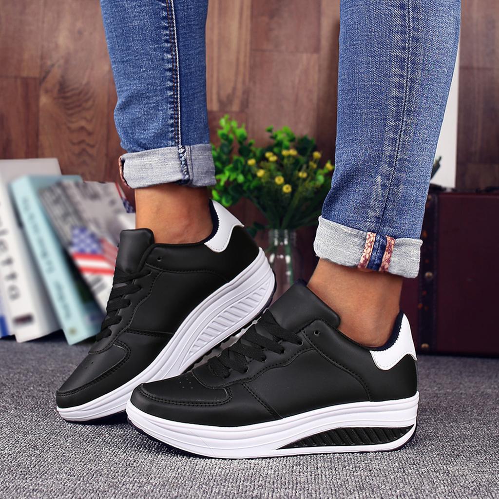 Lace Up Sports Mesh Walking Shoes Women Fashion Wedge Platform Loafers Sneaker Roller Skates for Women