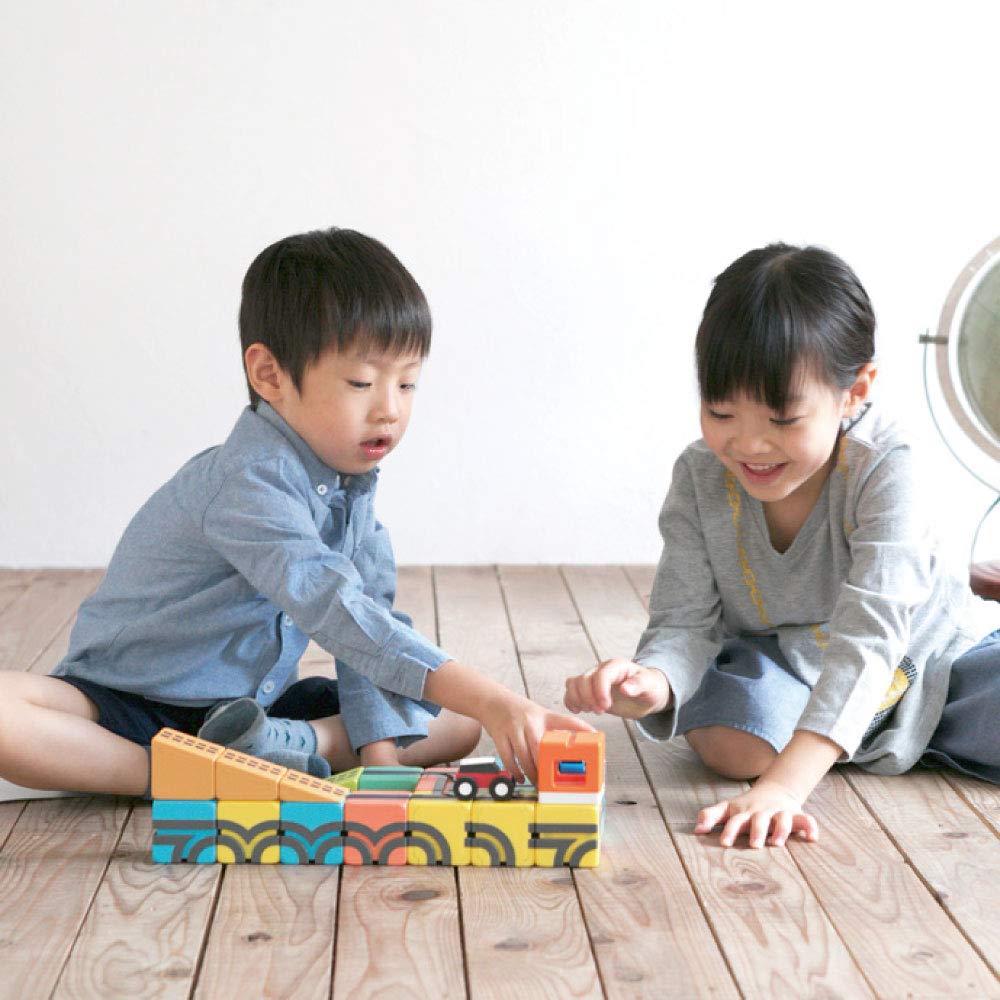 Qbitoy (QBI) PLUS 33-Piece Set with 4 Cars, Kids Design Award Winner, Challenge Card Included, Ages 3+