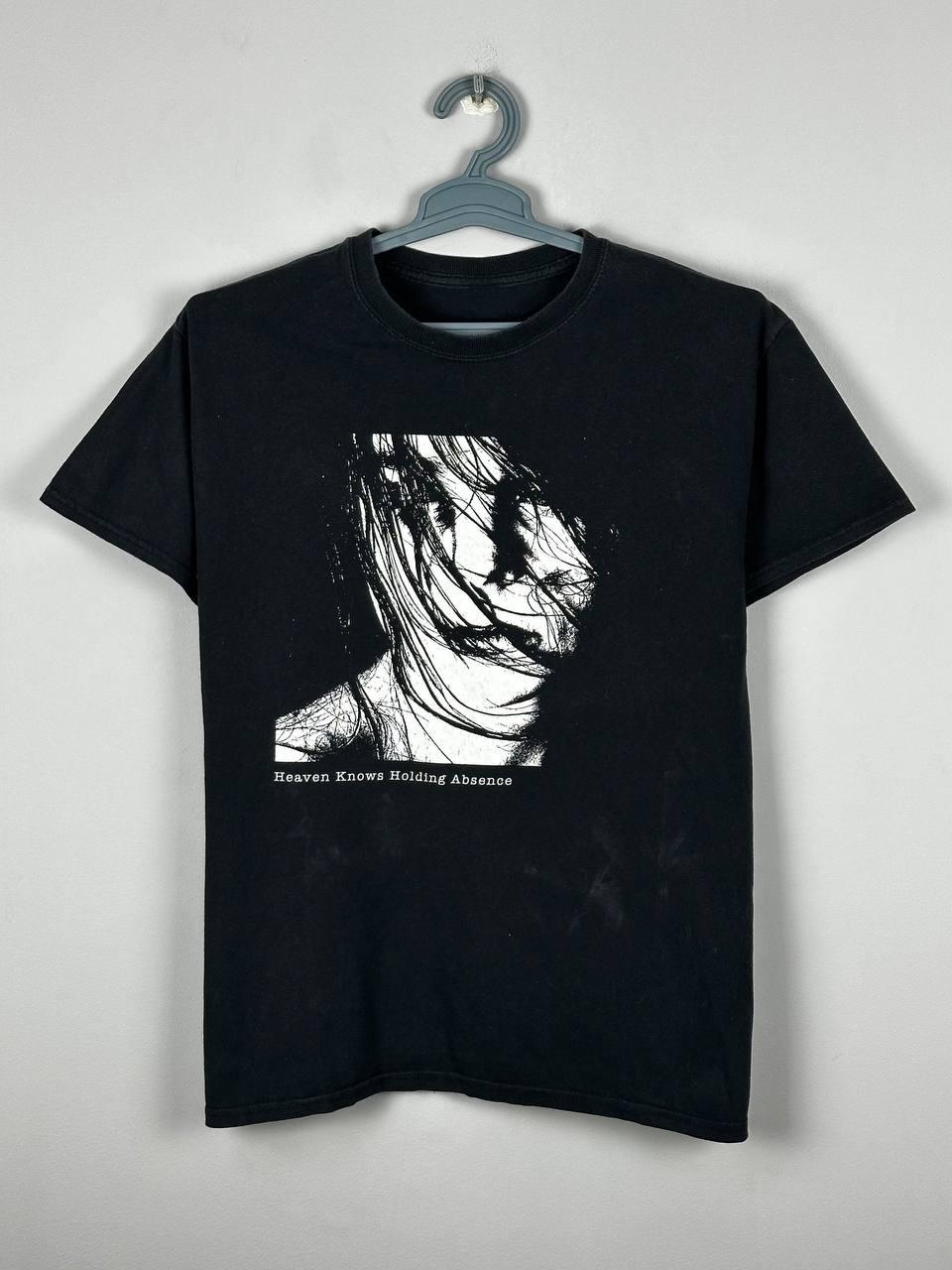Heaven Knows Holding Absence Grunge T Shirt Size M Unisex T-Shirt XXL