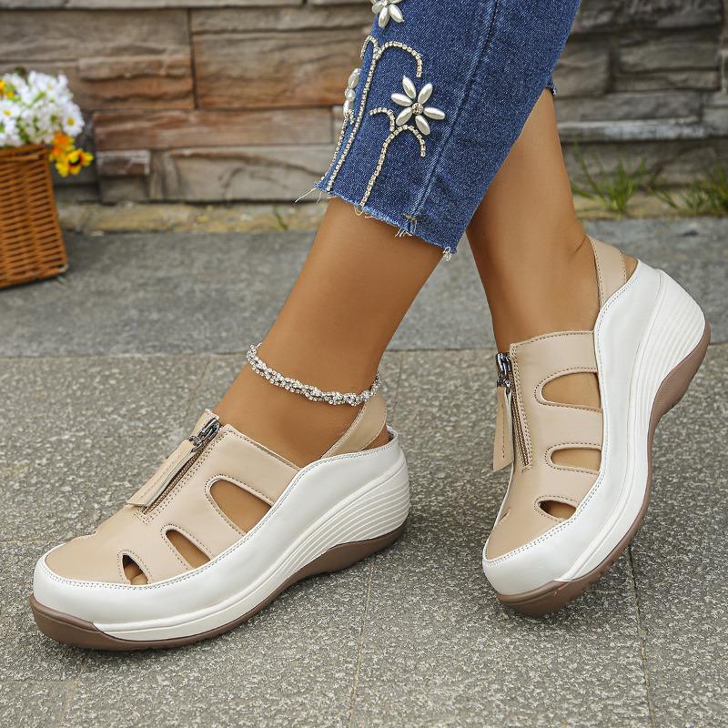 Nové jarní a letní klínkové a vysokopodpatkové sandály