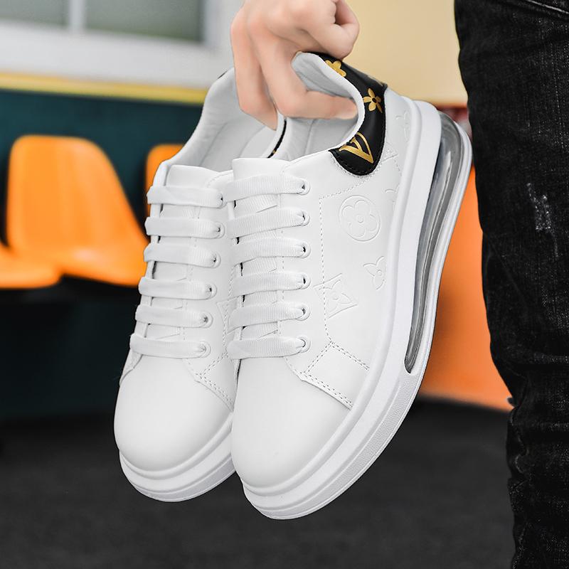 Buy New Trend Fashion Sports Casual Skate Shoes Sneakers Board Shoes at