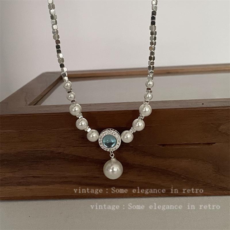 Korean Style Pearl & Butterfly Clavicle Choker Necklace for Women