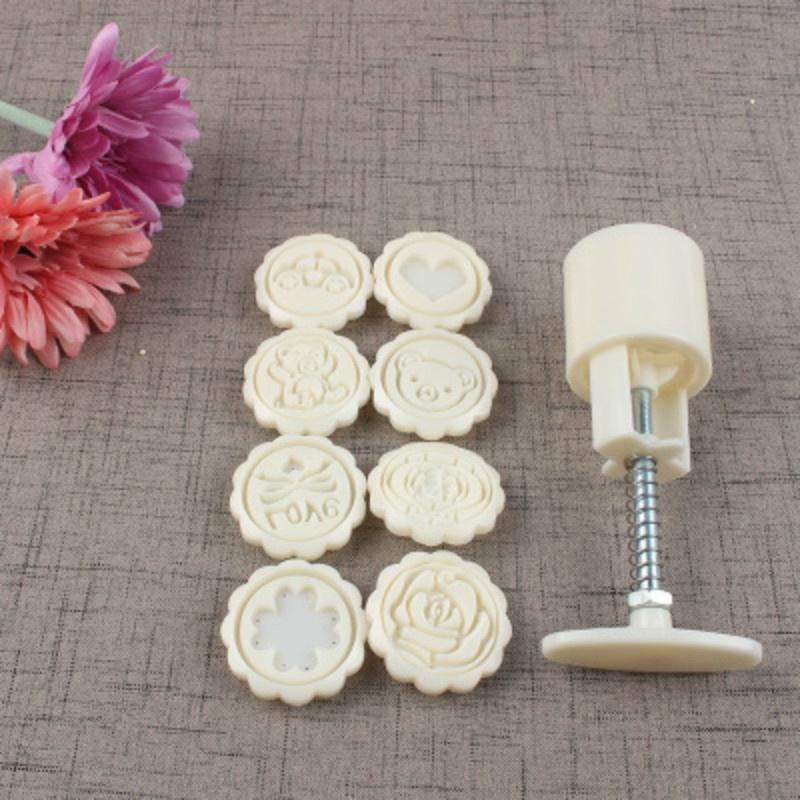 8 buc./1 set Moon Cake Mold Maker Presiune manuală cu Mooncake 8 ștampile Flori Motive rotunde Biscuit Moul