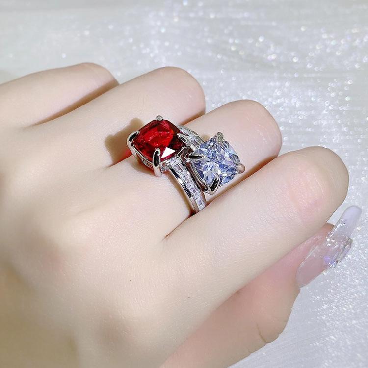 Prinzessin Quadratring Pink Zirkonium Imitation Mousseau Diamantschliff Ring für Frauen