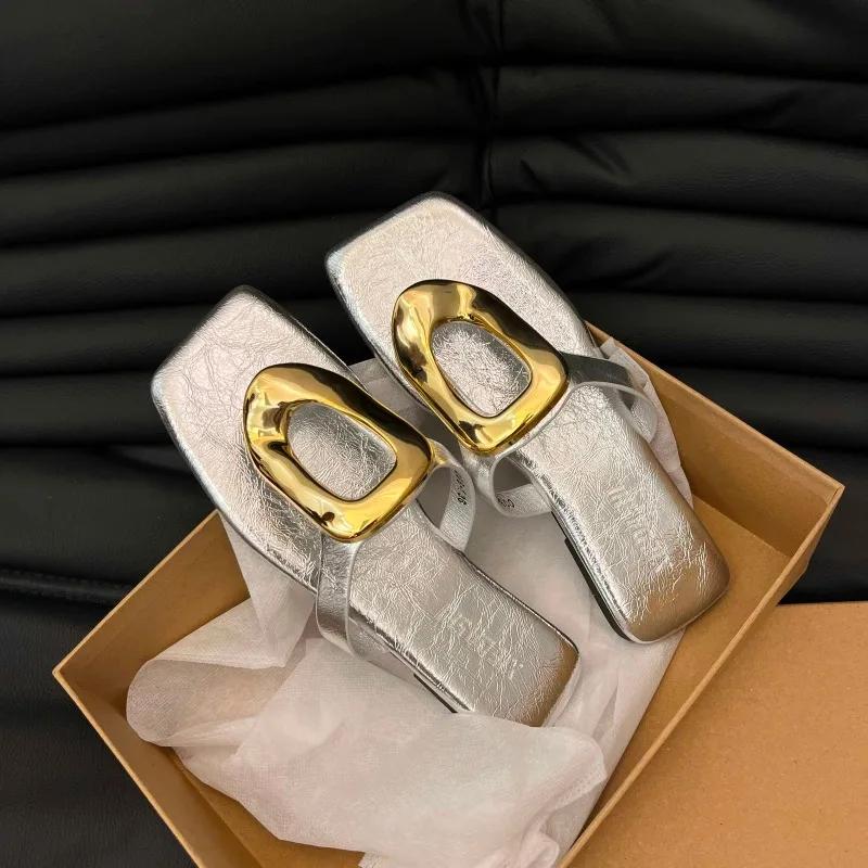 

Fashion 35-43size Large Size Women s Shoes Open-toed Flip-flops Female Summer Wear A Hundred Double Toe Casual Flat Metal Buckle Sandals 35 серебряный