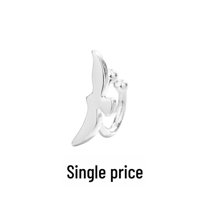 

Asymmetric Seagull Ear Clip: Trendy, Creative Bird Design, No Piercing Needed Copper