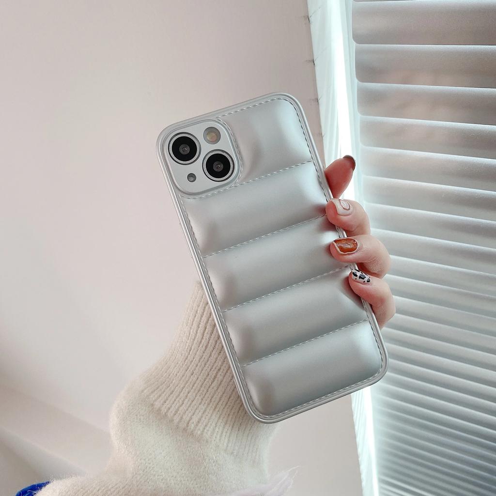 Luxury Down Jacket Fine Hole Silicone Case for iPhone 15 14 13 12 11 XR XS Pro Max Plus Soft Protection Phone Cover for Winter