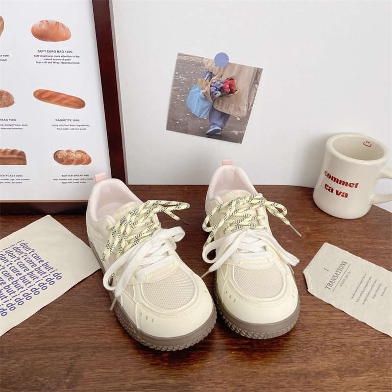 Summer Mesh Breathable Moral Training Shoes Versatile Chic Shoes Round Head Ugly Cute Student Sports Board Shoes