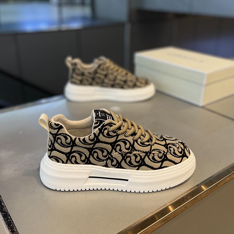 Herbst Freizeit Niedrige Schnürschuhe Weiche Sohle Leichte Kleine Weiße Board-Schuhe Schnürung Sportlich Persönlichkeit