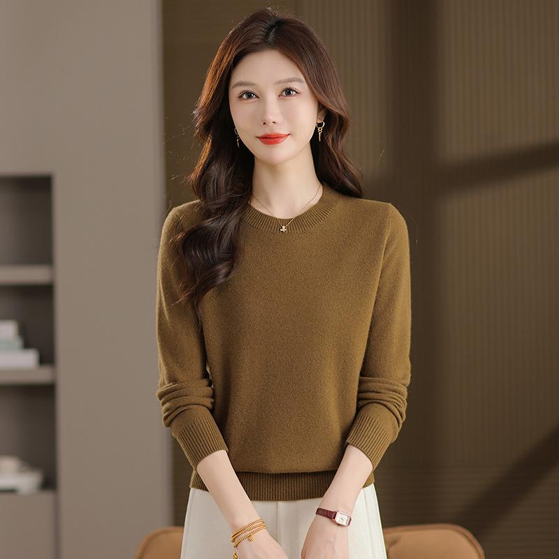 

100% Pure Wool Low Neck Sweater for Women 50+, Stylish Solid Color Autumn/Winter Base Layer 4XL [Recommended 72.5-80kg]