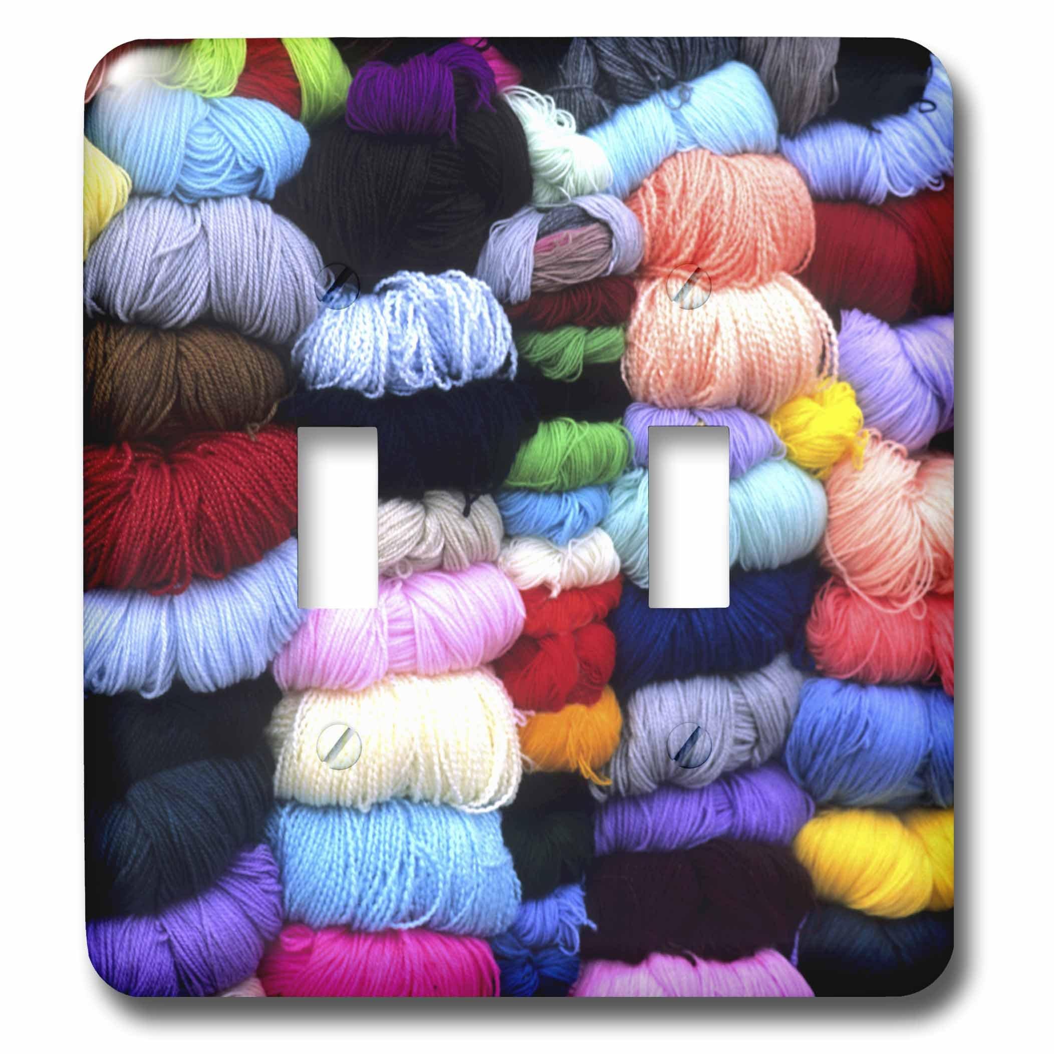 

3dRose lsp_86944_2 Wool and Yarn Woven Fabric Cusco Peru Sa17 Bba0053 Bill Bachmann Light Switch Cover