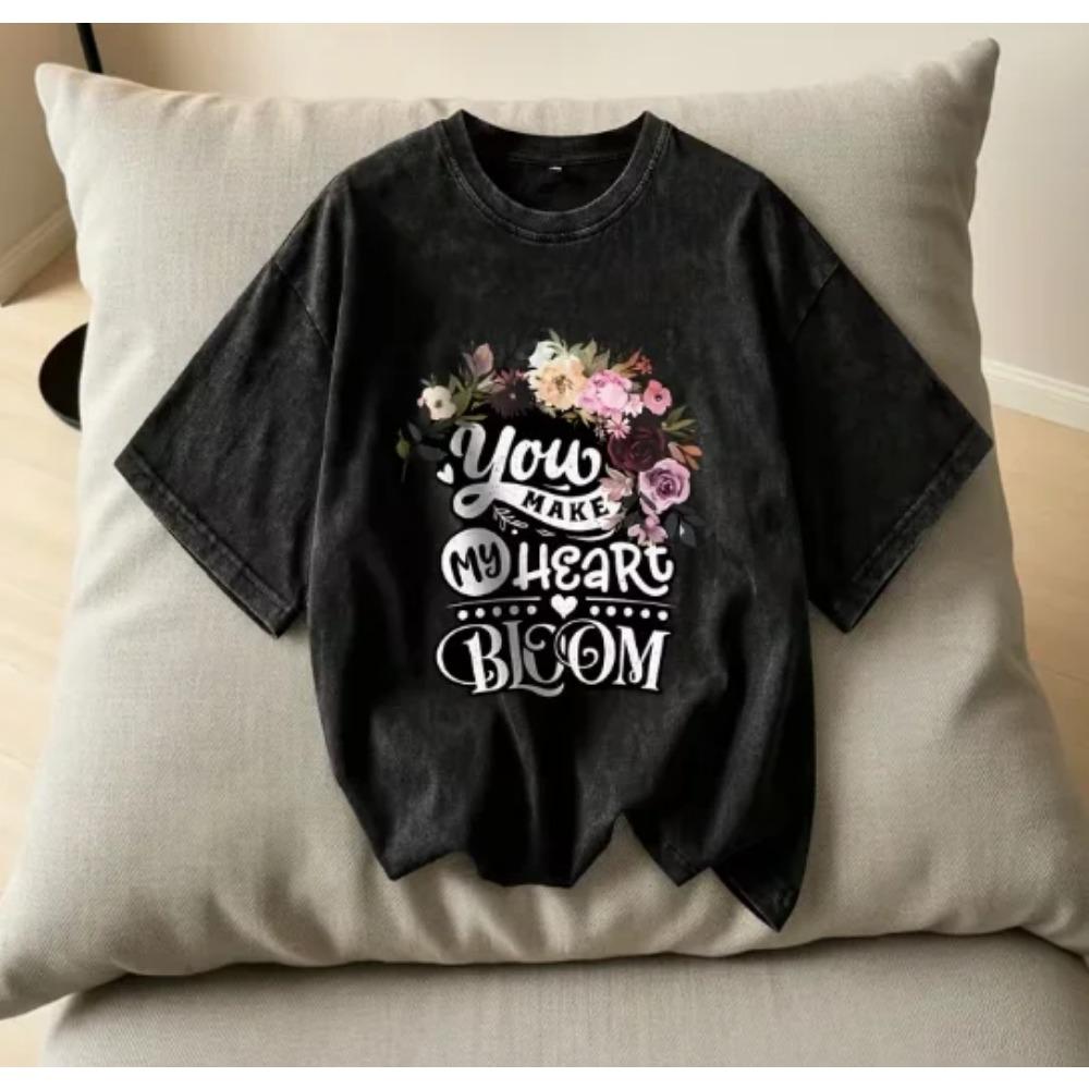 

The Best Mom Print Washed Short Sleeved T-shirt in History Vintage Round Neck T-shirt Made with Vintage Design S
