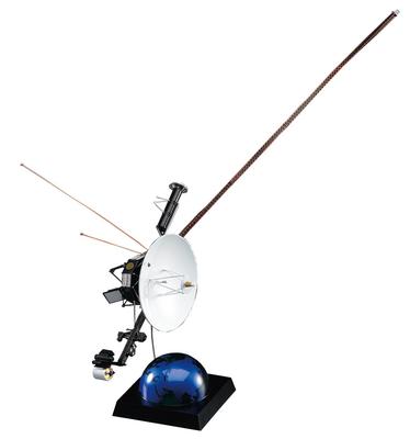 Hasegawa NASA Unmanned Space Probe Voyager Plastic Model SW02 1/48
