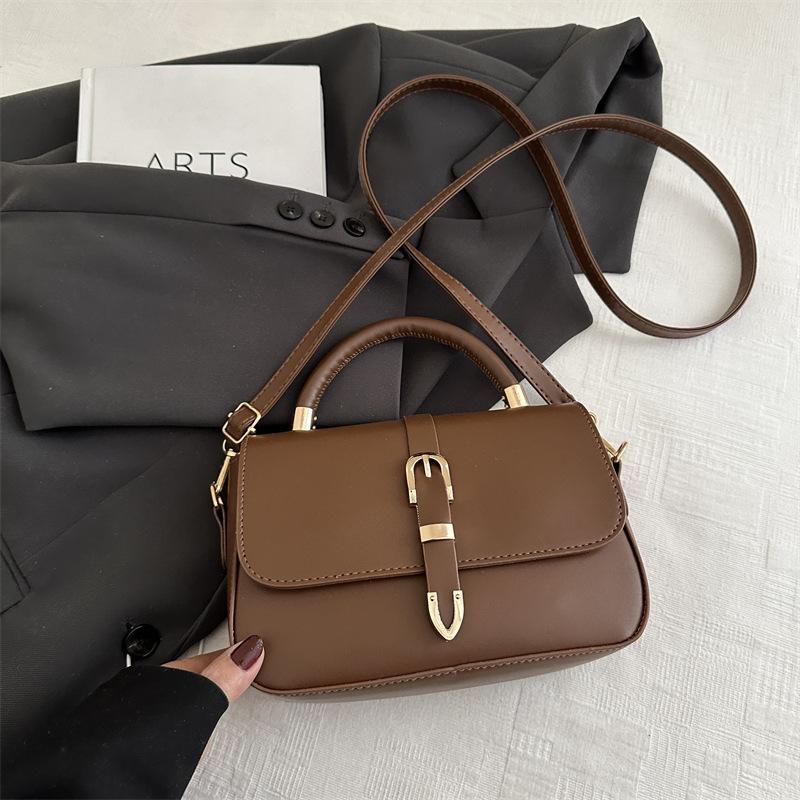 This Year's Popular Handbags 2025 Autumn New Fashion Casual Simple Messenger Bags Trendy Commuter Shoulder Women's Bags