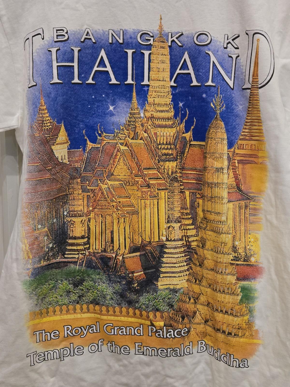Bangkok Thailand Graphic Shirt Mens Size Medium White Unisex T-Shirt XL