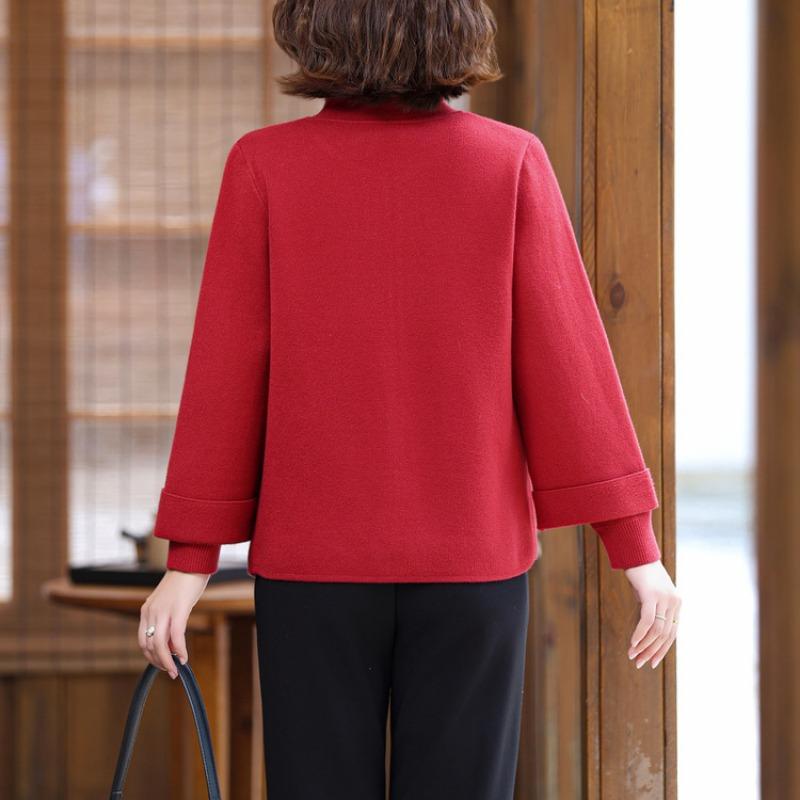 Middle-aged and Old Women's Autumn and Winter Fashion Sweater Heavy Craft Coat Mother's Autumn Clothes New Knitted Cardigan Two-piece Set