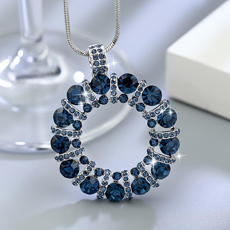 Korean Style Bling Rhinestone Pendant Sweater Chain Necklace for Women - Elegant and Versatile Autumn/Winter Accessory