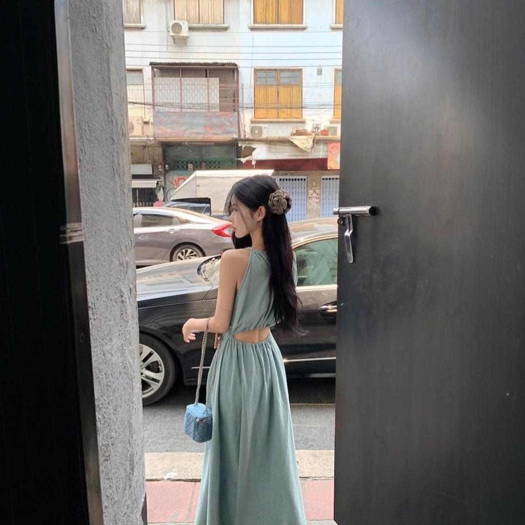 French sweet sleeveless neck sling dress women's summer new small seaside vacation dress