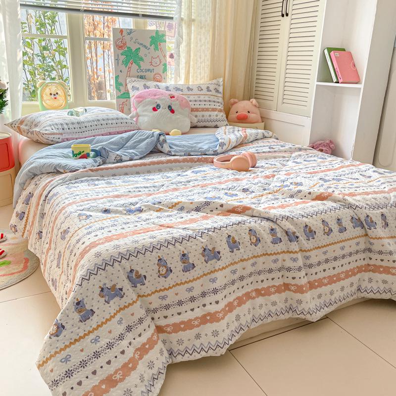 Maternity & Baby Summer Cool Quilt - Machine Washable, Breathable Cooling Blanket for Dorms & Kids