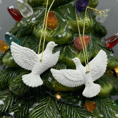 Friendship Resin Christmas Ornament Doves Christmas Tree Ornaments Bird Ornaments Best Gift for Someone Special