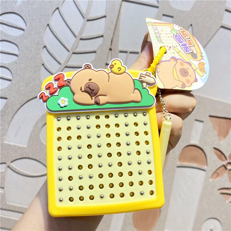 Pendentif Porte-clés Capybara Jun, Plaque d'aspiration magnétique carrée 90 perles, Jouet de décompression, Pendentif de sac pour petite amie