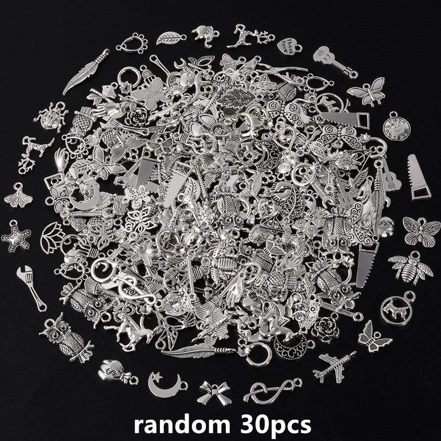 KC Gold Color Random Mix Cute Metal Charm Heart Moon Flower Pendants For Jewelry Making Supplies Handmade Bracelets Charms Bulk