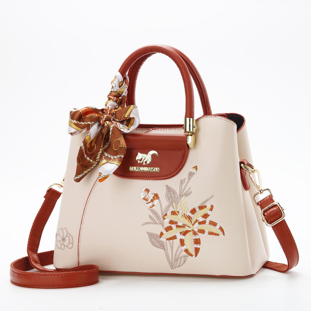 Embroidered Messenger Bag Lady Mother 2025 New Shoulder Bag Handbag High Sense Large Capacity