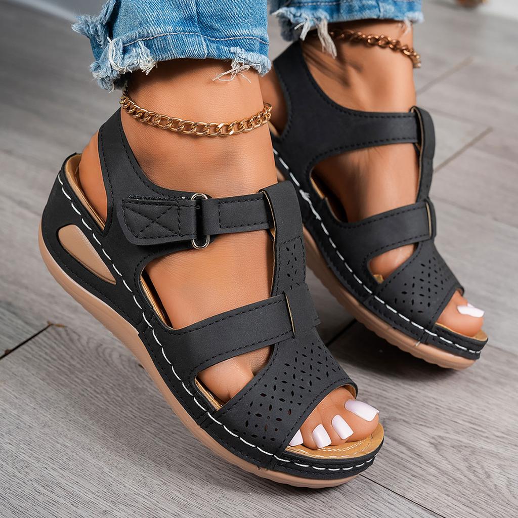 2026 Women'S Sandals Breathable Hollow Soft Soled Wedge Sandals And Comfortable Summer Casual Closed Toe Clear Studded Sandalias