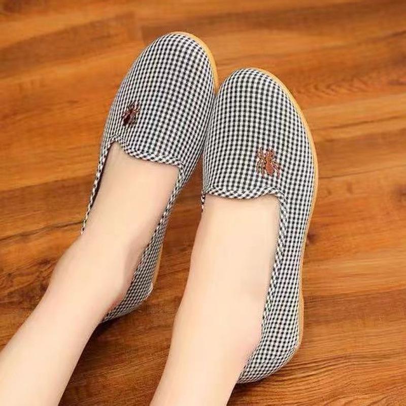 Spring and summer new cloth shoes women's low-top versatile canvas shoes one-pedal flat shoes low-heeled comfortable fisherman shoes