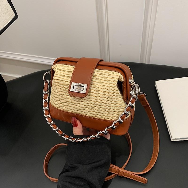 Women's Bag New Fashion Handbag Messenger Bag Small Bag