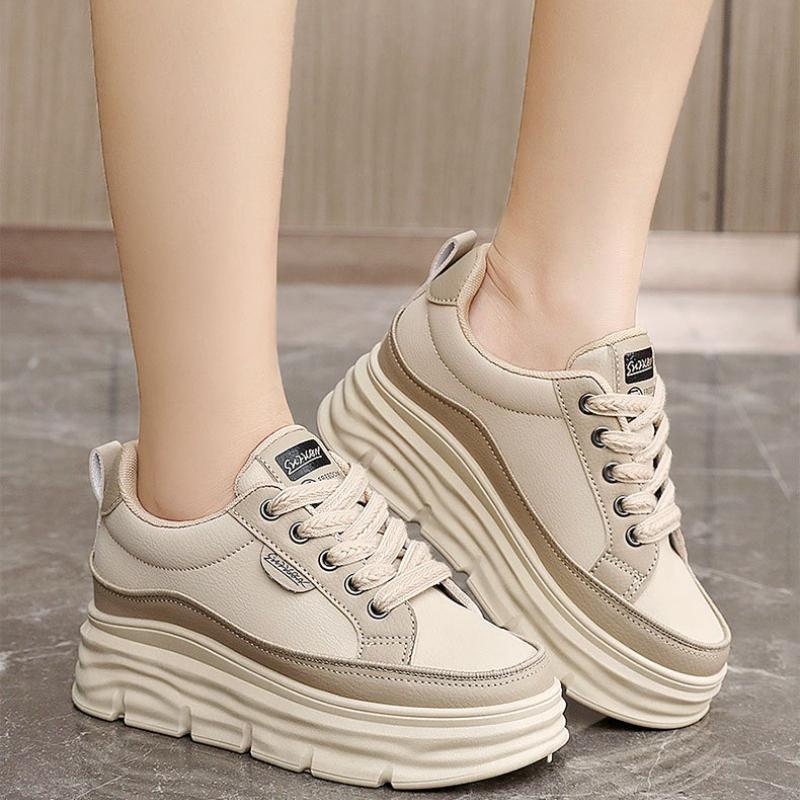 New Autumn High Rise Thick Sole Color Blocked Women's Shoes Fashionable Wear-resistant Versatile Breathable Board Shoes