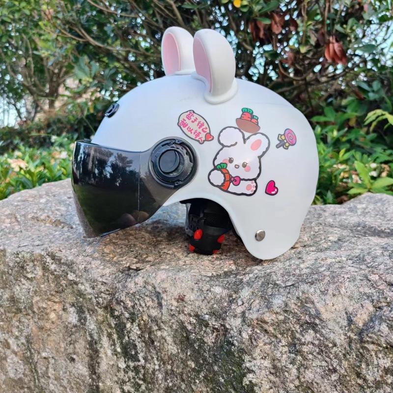 Adjustable Super Cute Kids Safety Helmet for Electric Scooter, Ages 2-12 - Anti-Fall, All-Season Protection