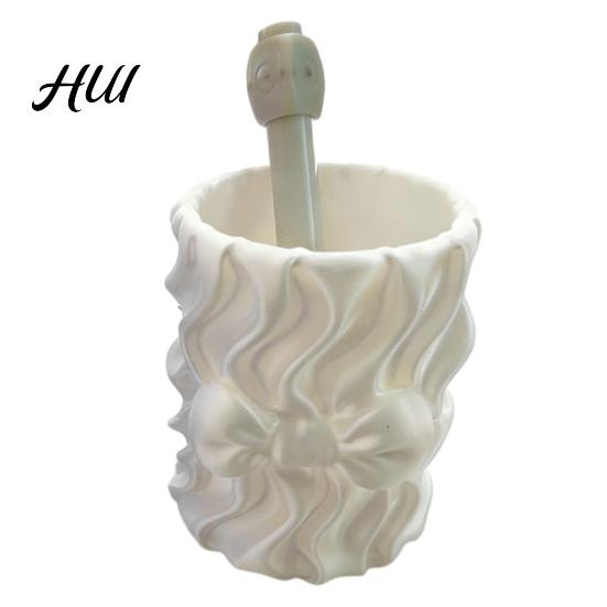 3D Printed Pencil Holder Silk Texture Pen Holder, Desk Organizer for Brushes Stationery And Brushed Cup Makeup Brushes, Ribbon Design Large