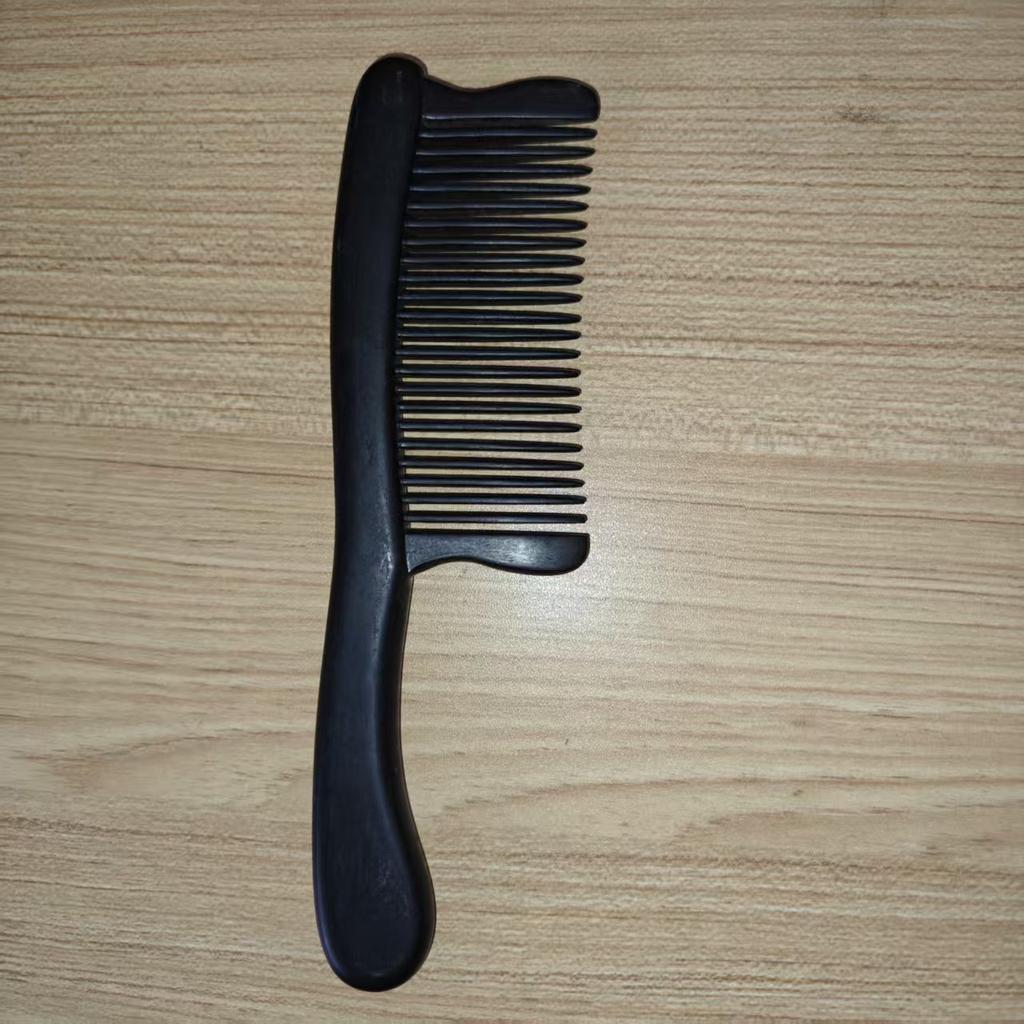 Sandalwood Engraved Tooth Shaving Comb Large Fine Tooth Women'S Straight Hair Comb Household Solid Wood Portable Gift Hair Comb