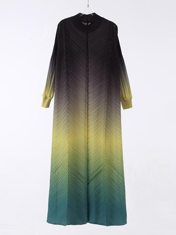 Middle Eastern Style Women's Gradient Robe Dress, Semi-High Neck, Plus Size, High-End Bud Skirt.