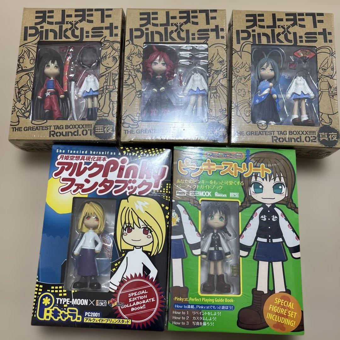 

[Б/У] Фигурка Pinky Street в коллаборации с Tenjo Tenge