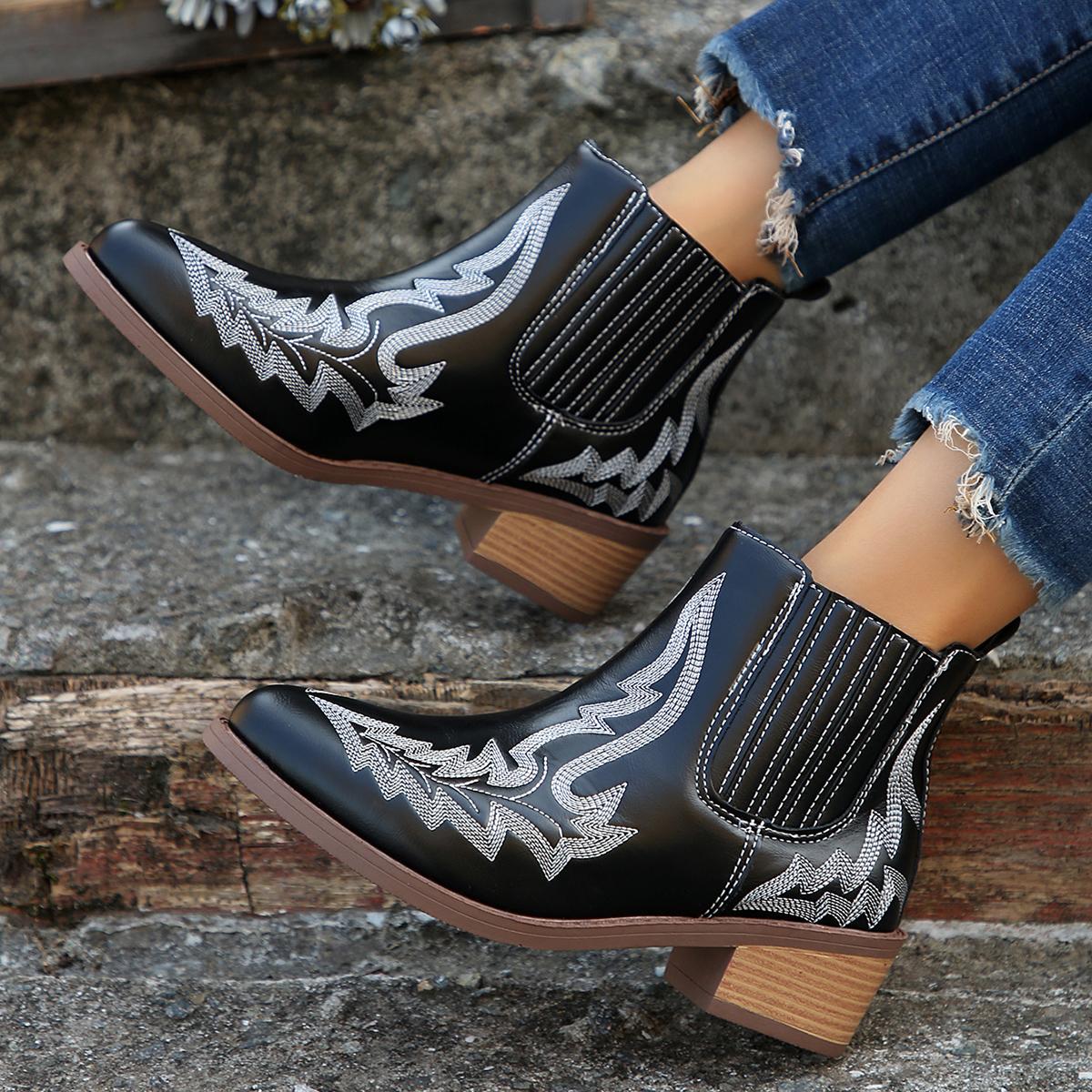 

Мода 2024 Брендовая обувь для женщин Ботинки без застежек для женщин Модные вышитые современные ботинки Женские сексуальные ботильоны с острым носком Женская обувь 41 чёрный