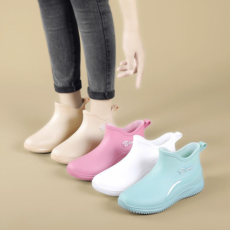 2026Women's New  Cute Soft Bottom Water Shoes Short Tube Rain Boots Summer Fashionable Outerwear Non-slip Stylish Rubber Shoes