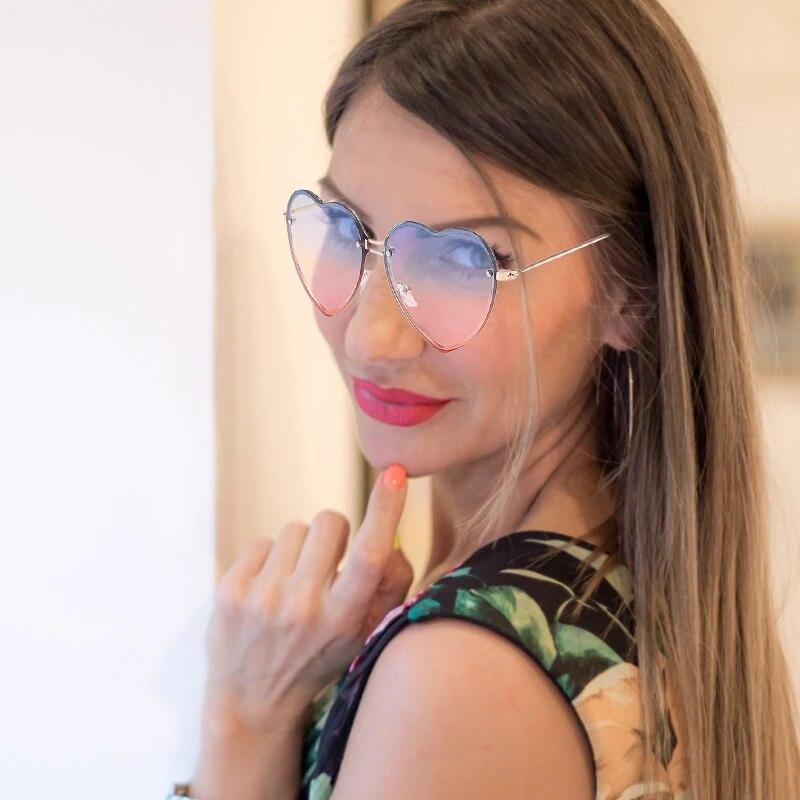 Kvinnemote Hjerteformede solbriller Dame Dekorative Cut Edge Solbriller Antirefleks UV400 Antirefleksskjermer Oculos De Sol