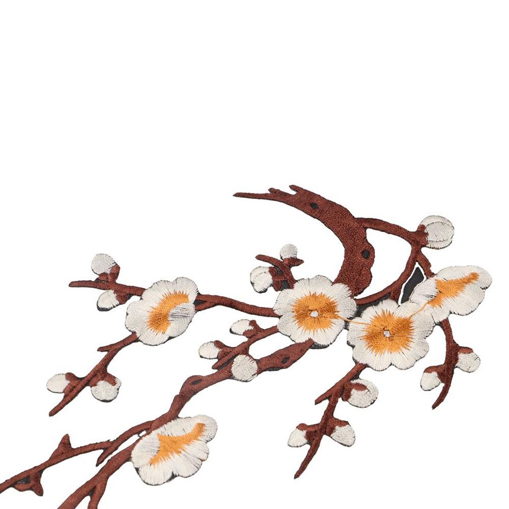 Apparel Flower Shaped Plum Blossom Applique Embroideried Self-adhesive Cloth Patches Iron on DIY Clothes Sticker Sewing