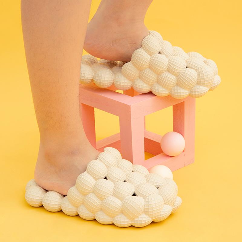 Summer Light Bubble Slides Women Flat Heels Massage Home Slippers Female Comfort Anti-Slip Designer Sandals Chaussure Femme