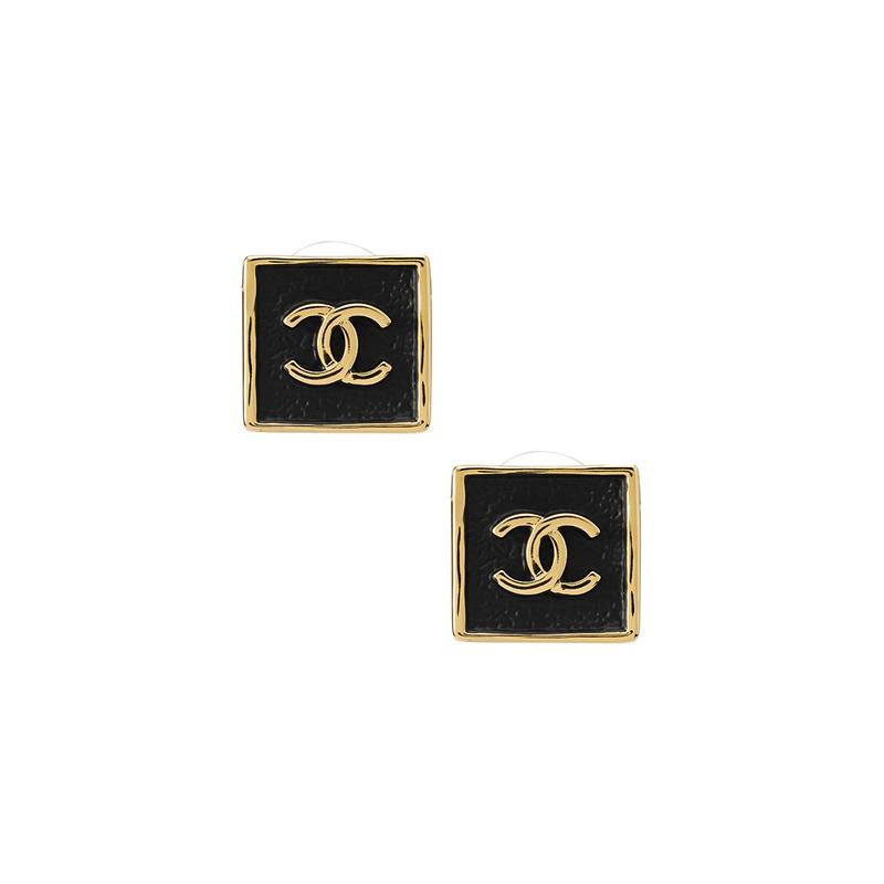 Chanel Exquisite Logo Pattern Decorated Earrings Women's Black